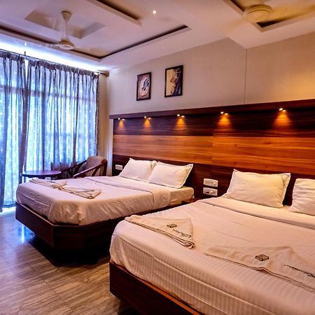 Hotel Sebaa Palace Kanyakumari Buitenkant foto