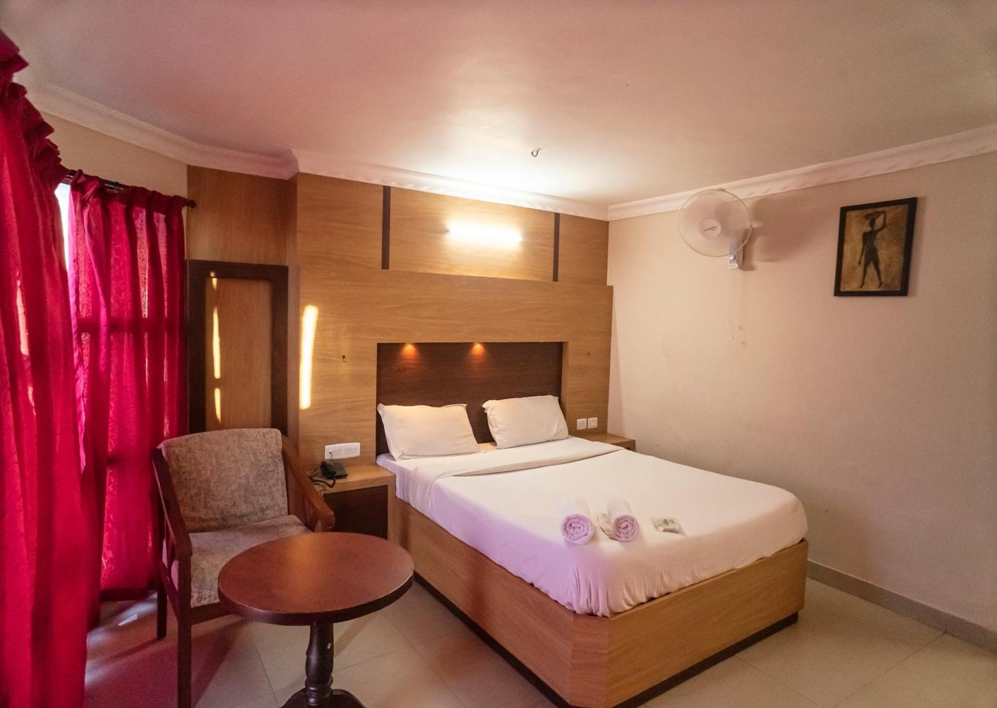 Hotel Sebaa Palace Kanyakumari Buitenkant foto