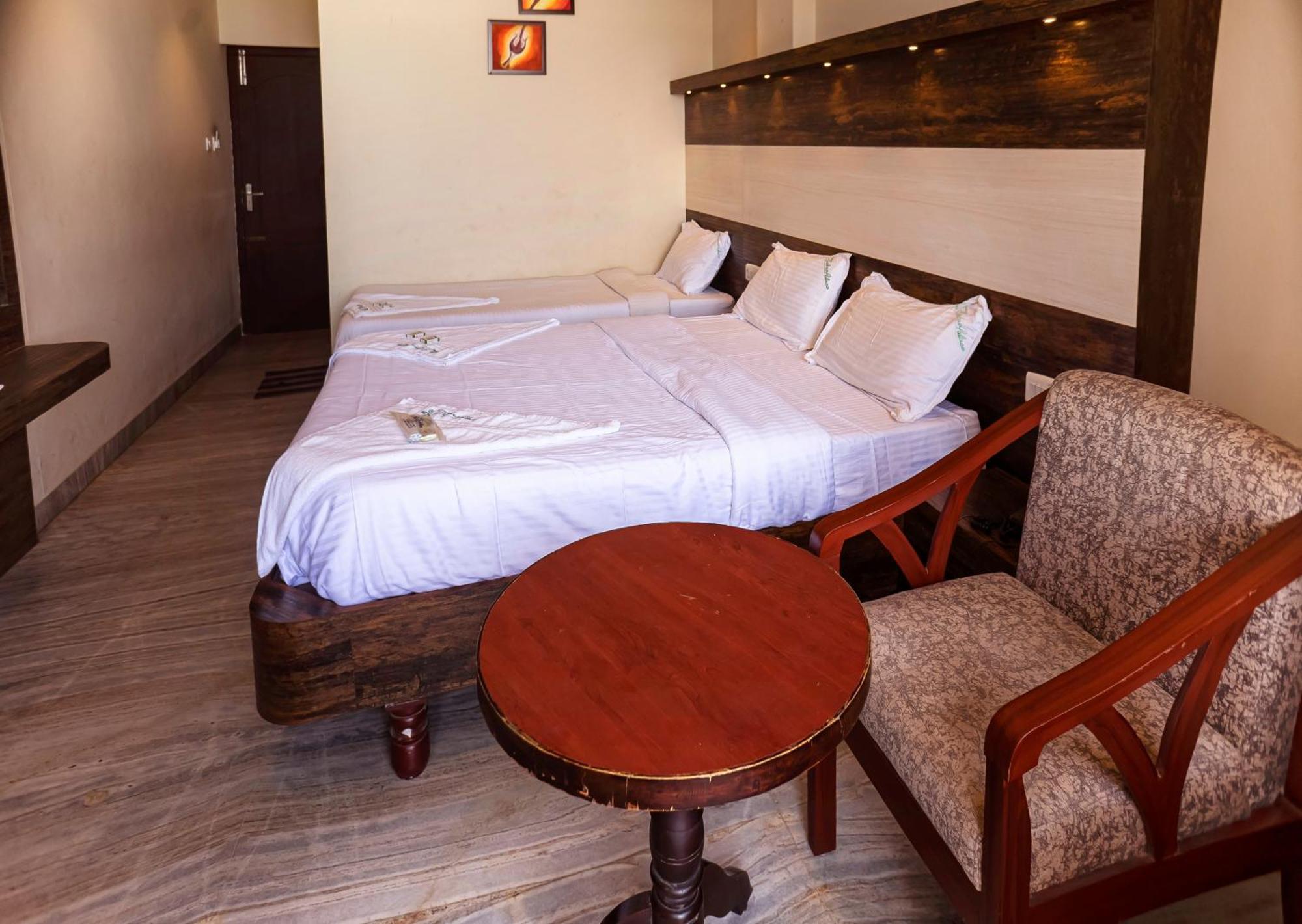 Hotel Sebaa Palace Kanyakumari Buitenkant foto