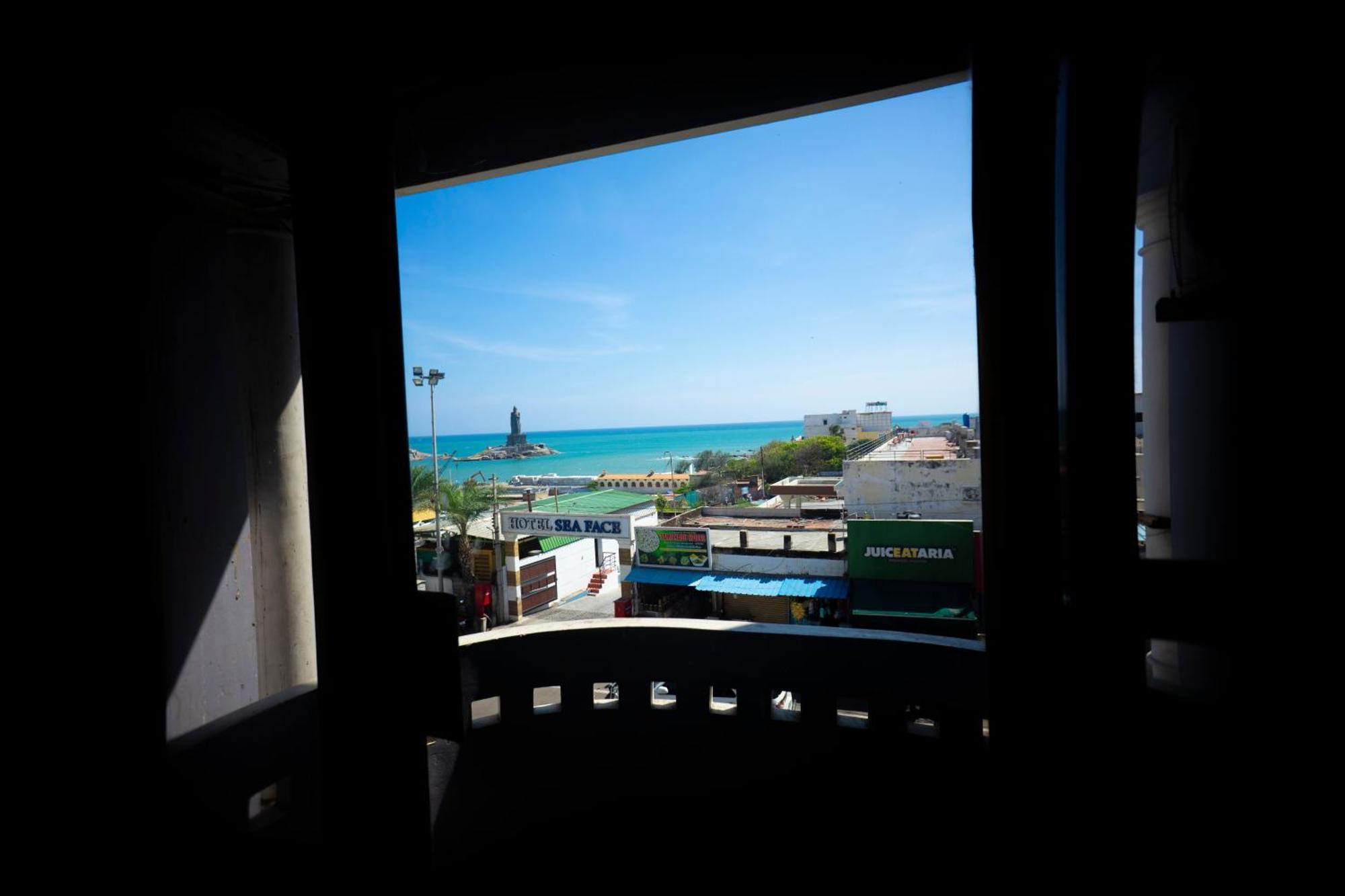 Hotel Sebaa Palace Kanyakumari Buitenkant foto