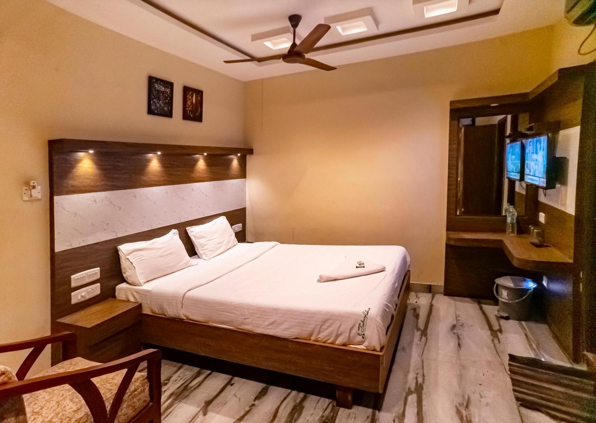 Hotel Sebaa Palace Kanyakumari Buitenkant foto